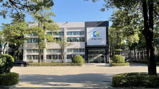 Sistema de seguimiento solar de poste único Arduino para proyectos pequeños